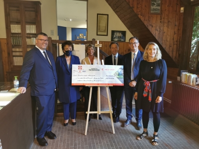 remise-du-cheque-de-soutien-du-loto-du-patrimoine-visite-du-president-de-la-republique.jpg